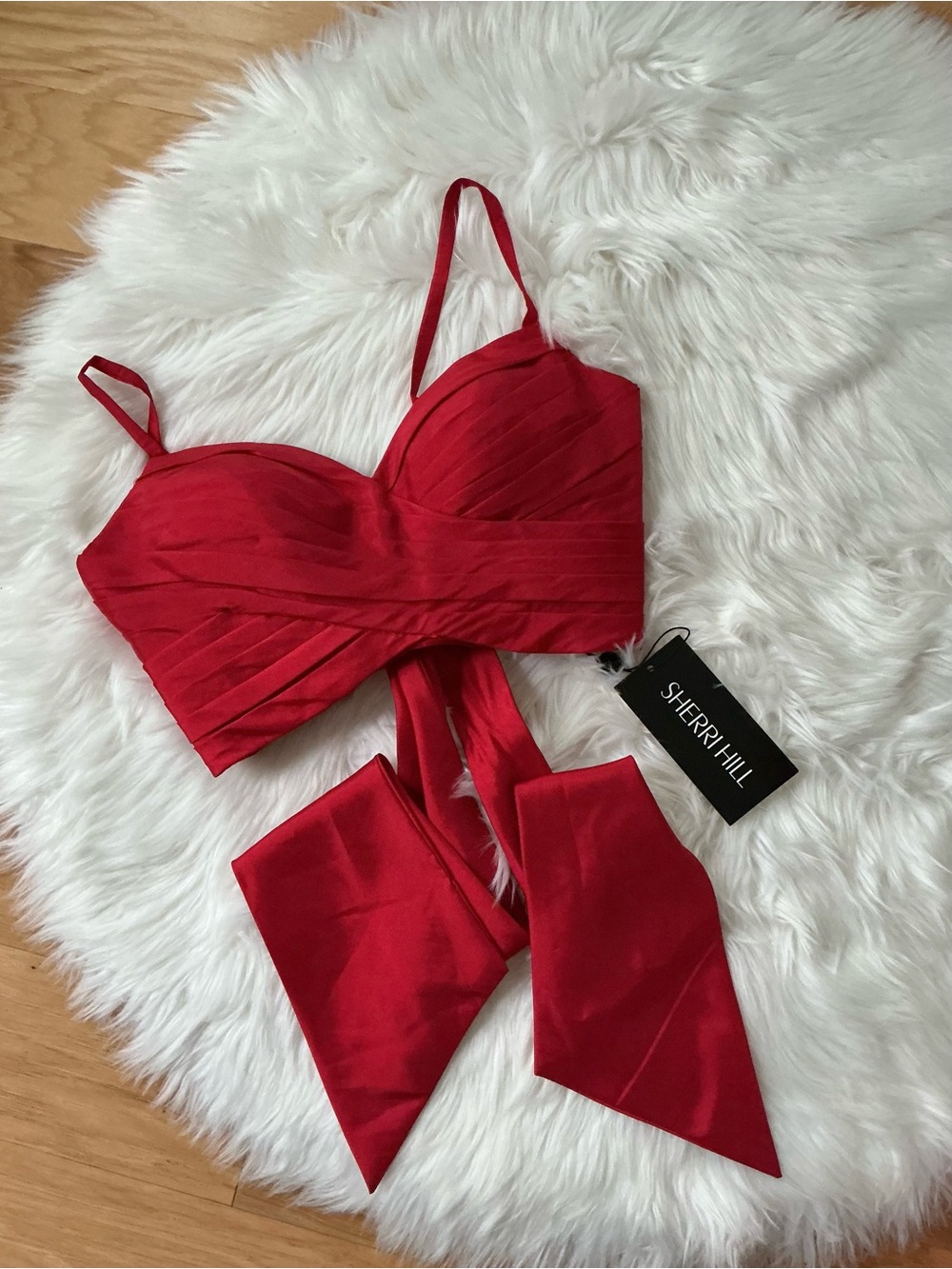 NWT Sherri Hill Vibrant Red Pleated Bra Crop Top with Bow Back Size 6